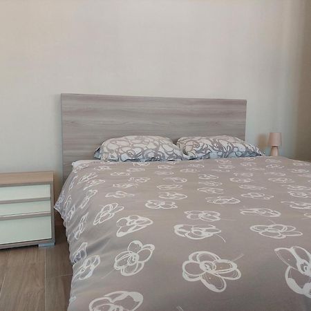Novi Outlet Apartment Novi Ligure Dış mekan fotoğraf